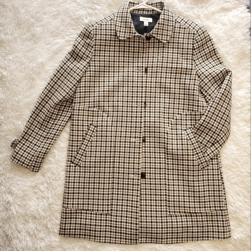 NWOT Macy's On 34th Checked Car Coat